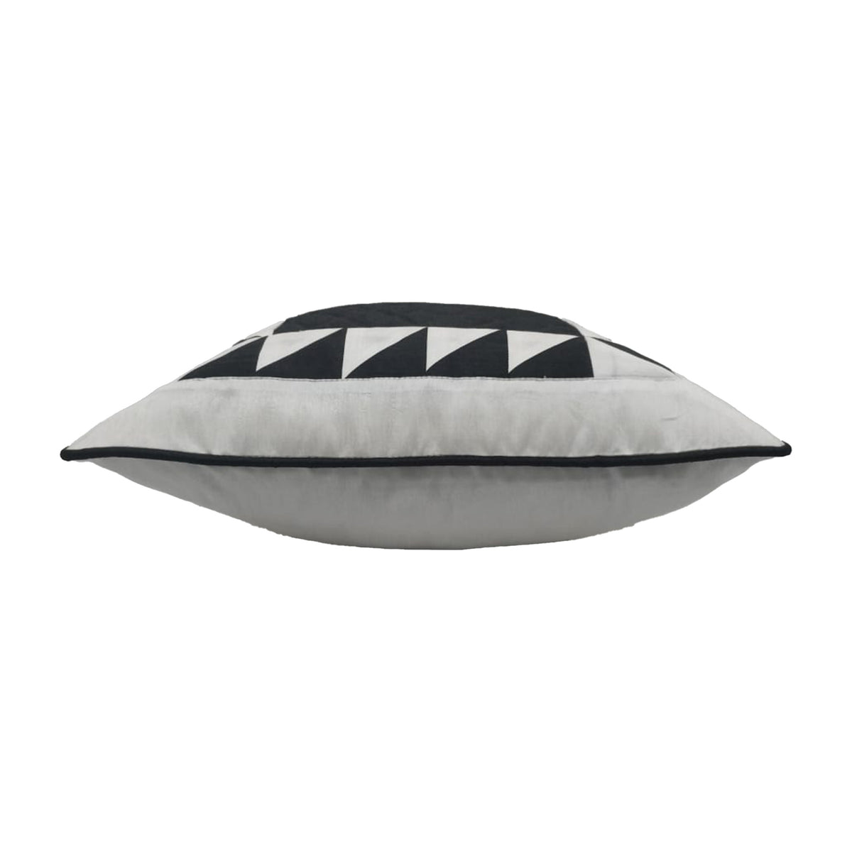Mono Edge Printed Cushion Cover Set