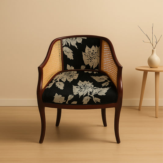 Noir Bloom Lounge Chair